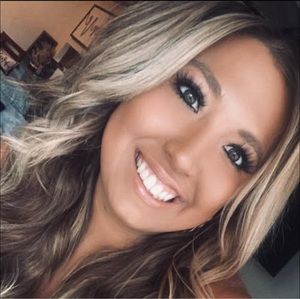 Meet your Posher, Ashleigh